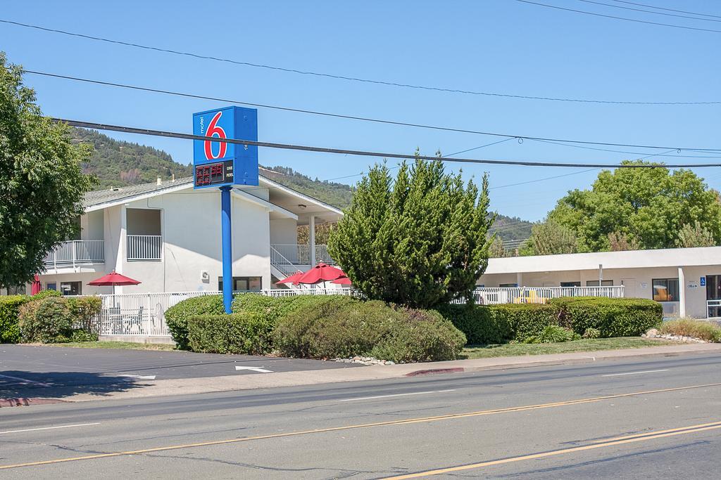 Motel 6-Ukiah, Ca Zewnętrze zdjęcie