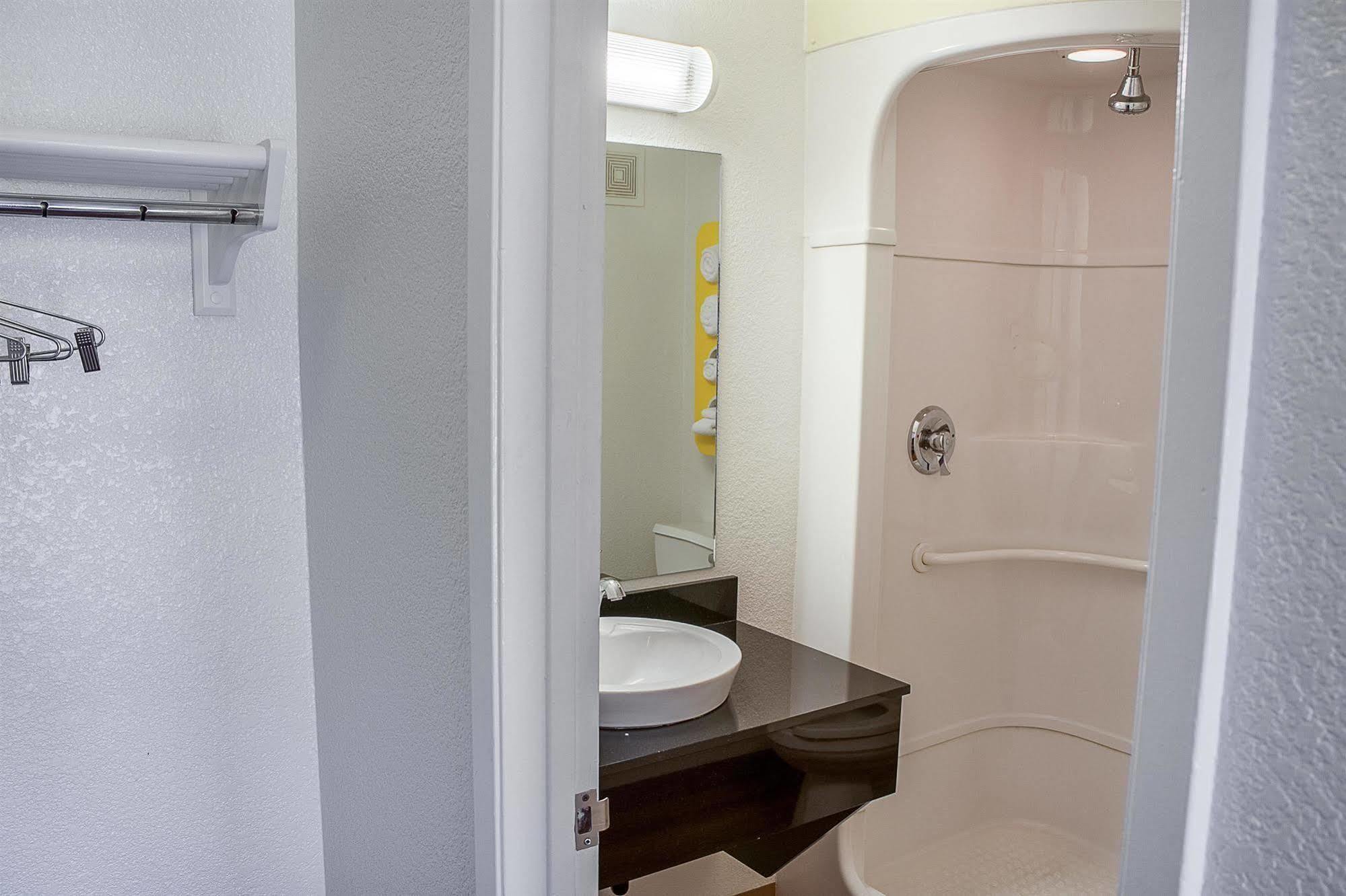 Motel 6-Ukiah, Ca Zewnętrze zdjęcie