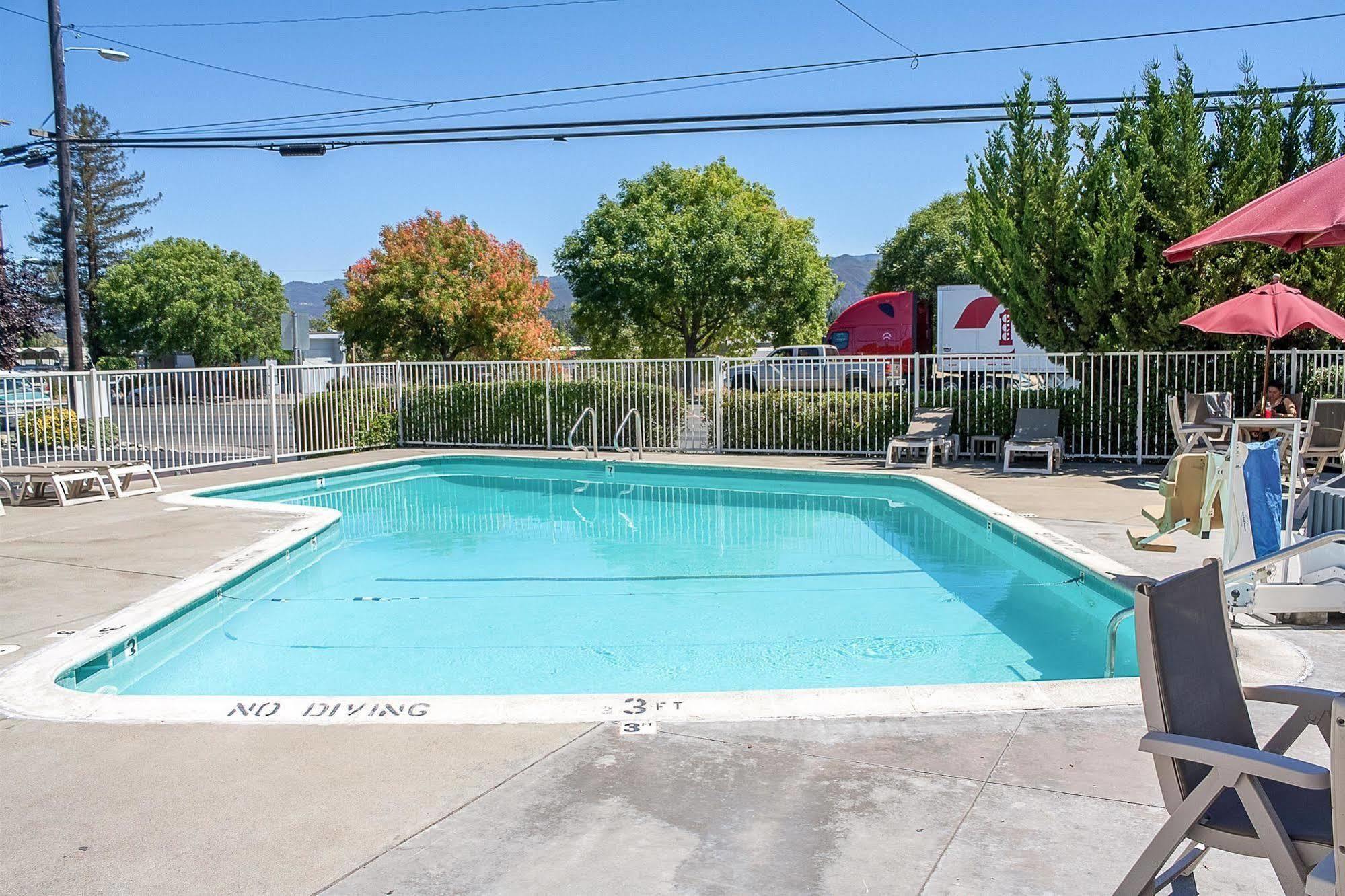 Motel 6-Ukiah, Ca Zewnętrze zdjęcie